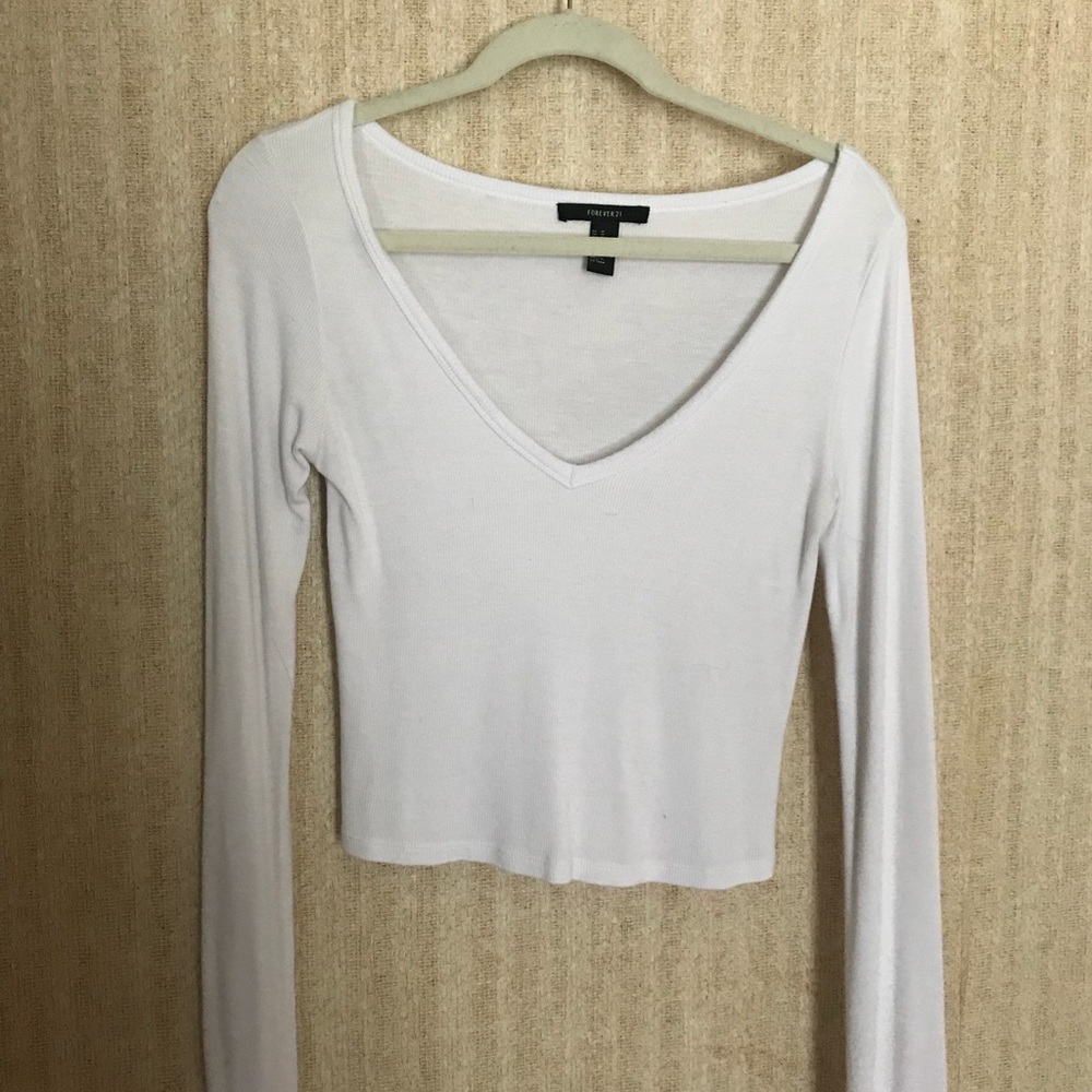 Long sleeve crop